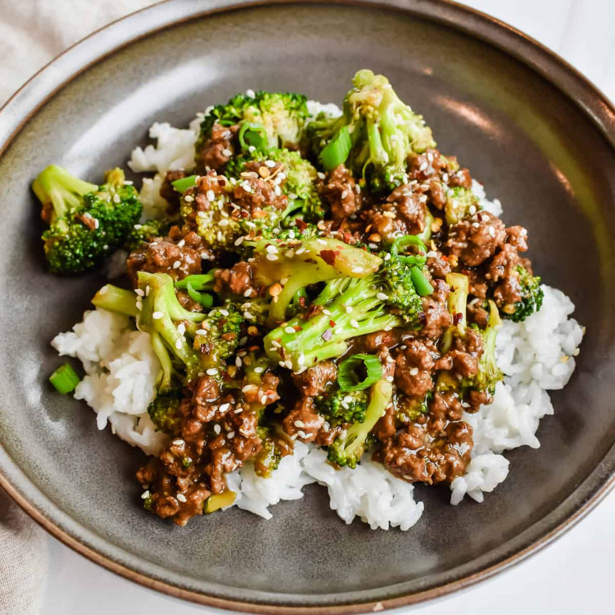 30 minute Gluten-Free Ground Beef and Broccoli Recipe