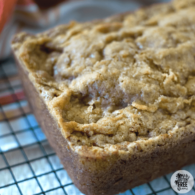 Gluten Free Banana Bread with Cinnamon Streusel