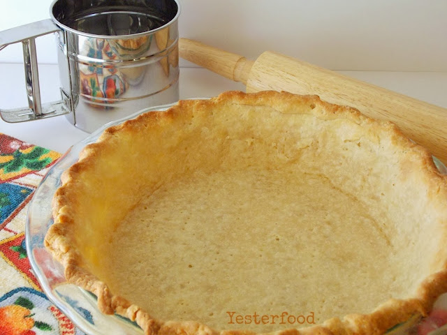 Yesterfood : Coconut Oil Pie Crust- two ways