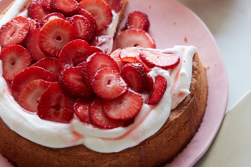 Gluten-Free Almond Cake with Strawberries