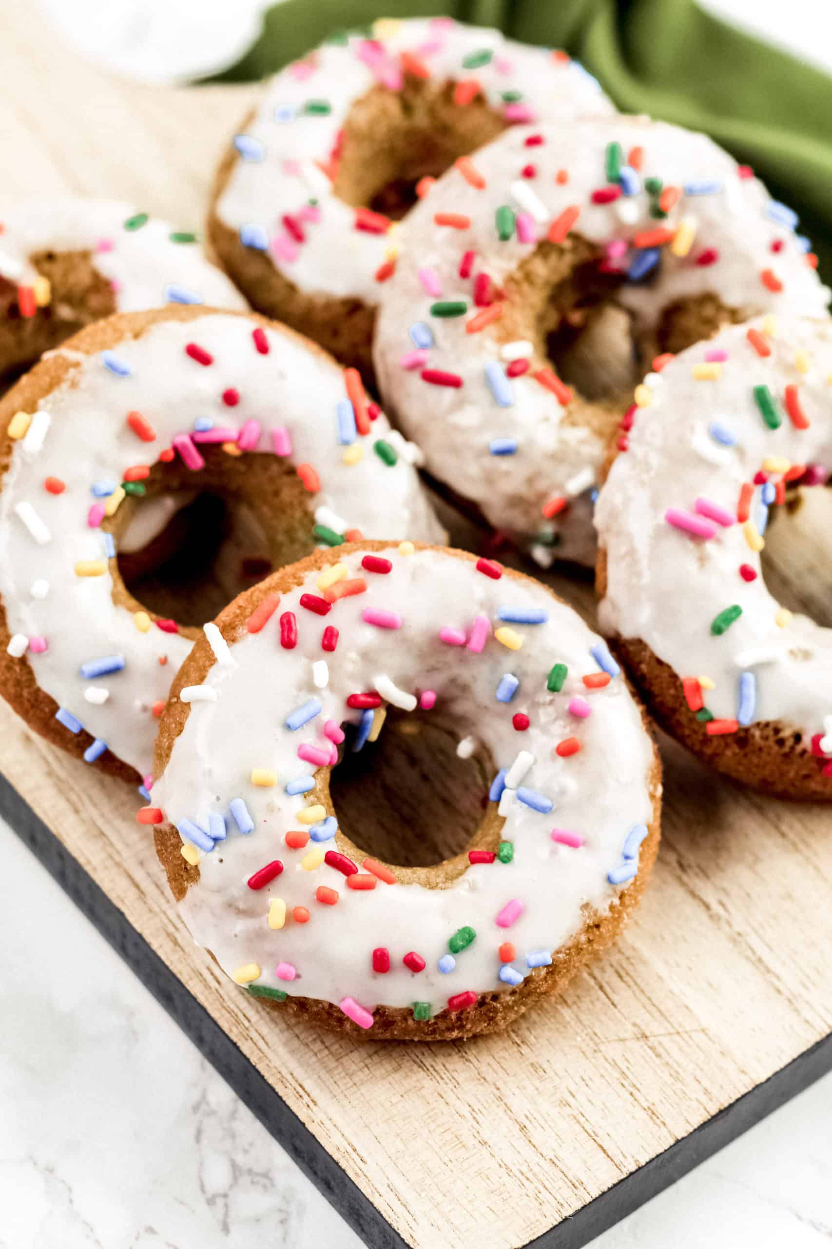 Healthy Vanilla Donuts (gluten-free, baked)