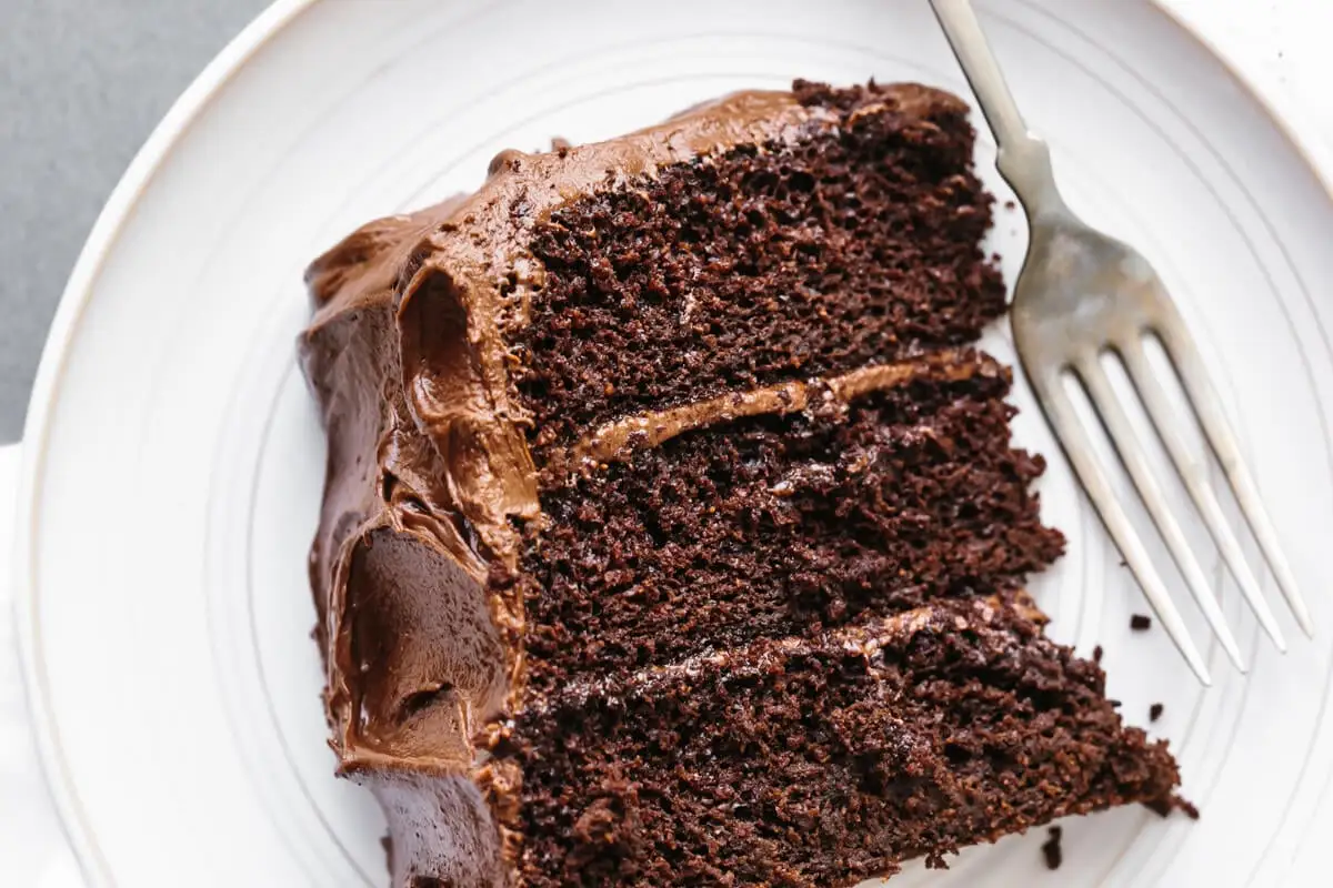 Gluten Free and Dairy Free Vanilla Cake